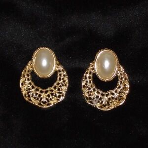 Vintage Faux Pearl & Filigree Gold-Tone Open Drop Statement Earrings Goth Punk
